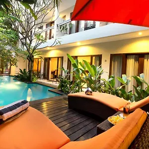 https://the-pavilion-hotel-kuta.hotelsseminyak.net
